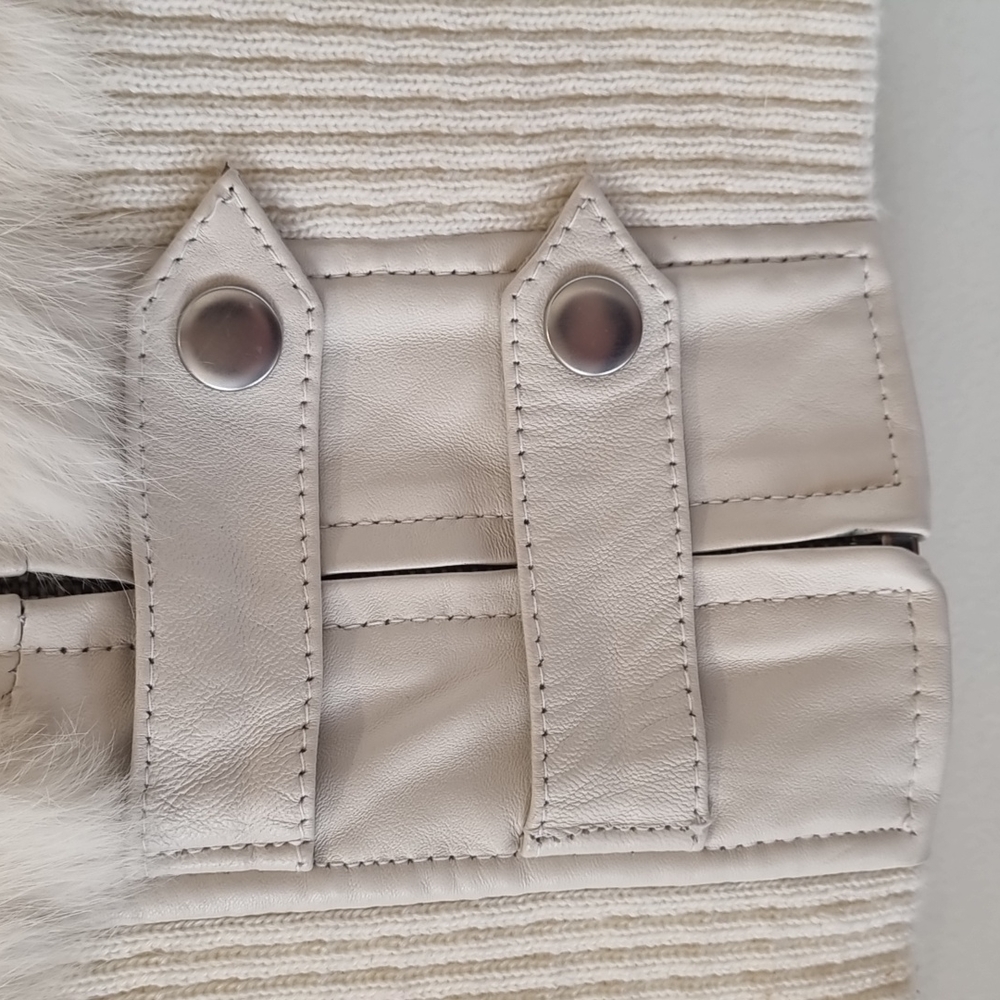 G Brand rabbit fur cream color vest size S - Picture 2 of 6
